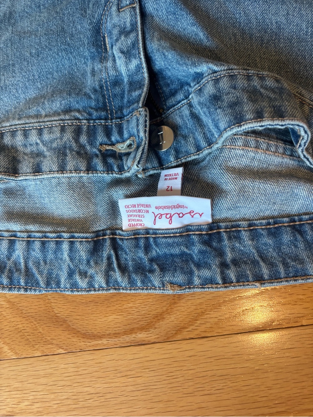 Maternity Lot - capsule wardrobe sizes medium to large. - Picture 7 of 16